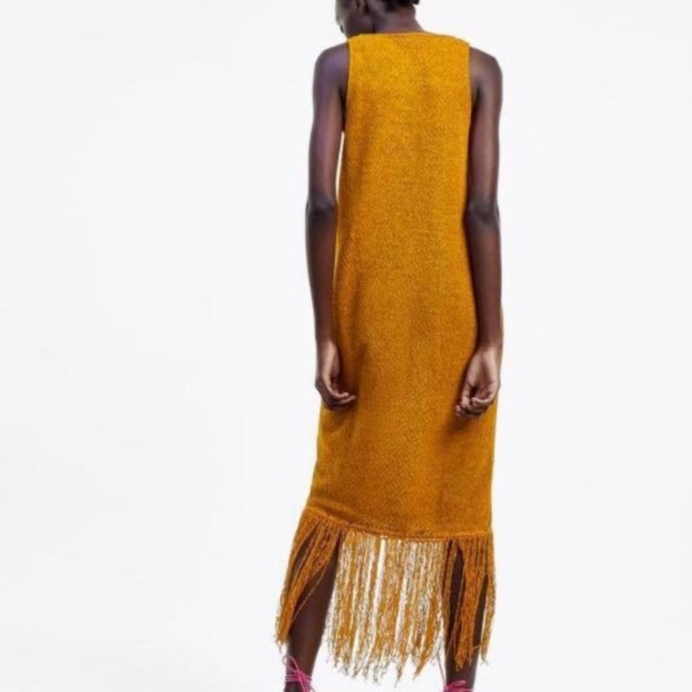 ZARA Knit Fringe Midi Dress Women's M Mustard Yellow Sleeveless Boho Statement - Picture 3 of 9